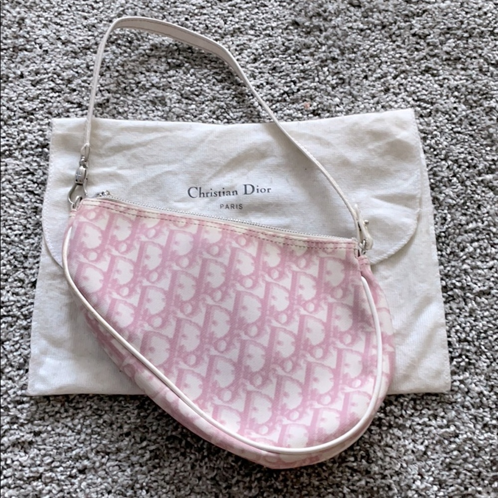 NOT FOR SALE Christian Dior pink saddle shoulder bag